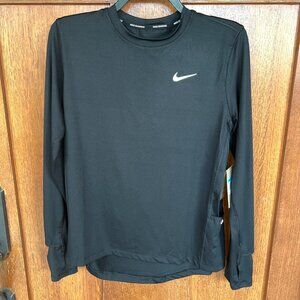 Nike Women's Dri-Fit Element Long Sleeve Running Crew Black Silver Medium NWT